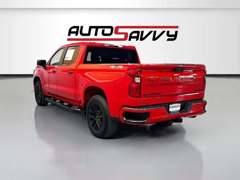 Used 2025 Chevrolet Silverado 1500 Custom w/ Turbomax Blackout Package AWD/4WD image 5