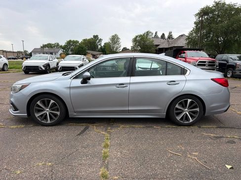 Used 2019 Subaru Legacy 3.6R Limited AWD/4WD image 8
