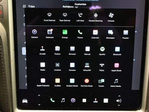 Used 2018 Tesla Model X 100D image 32