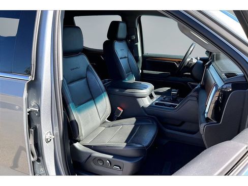 Used 2023 GMC Sierra 1500 Denali AWD/4WD image 30
