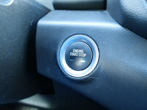 Used 2019 GMC Terrain Denali w/ Advanced Safety Package image 25