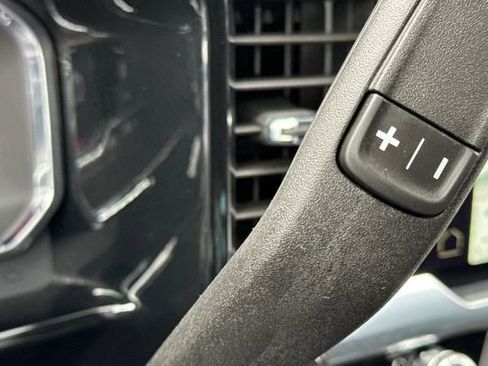 Used 2025 GMC Sierra 1500 Elevation w/ LPO, Elevation Black Package AWD/4WD image 40