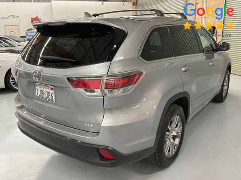 Used 2015 Toyota Highlander XLE FWD image 5