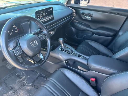 Used 2025 Honda HR-V EX-L image 19