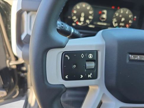 Used 2025 Land Rover Defender 110 S AWD/4WD image 17