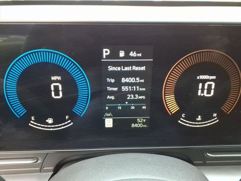 Used 2025 Hyundai Kona SEL image 21