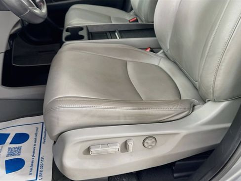 Used 2019 Honda Odyssey EX-L image 25