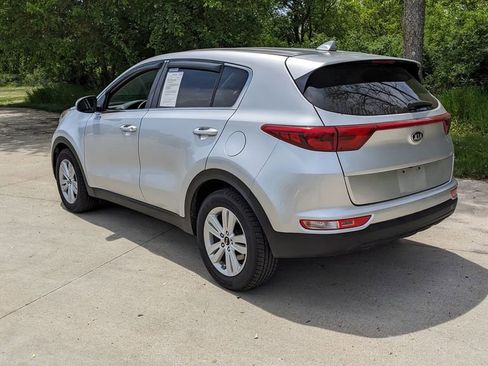 Used 2019 Kia Sportage LX FWD image 5