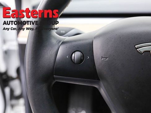 Used 2018 Tesla Model 3 Long Range image 15