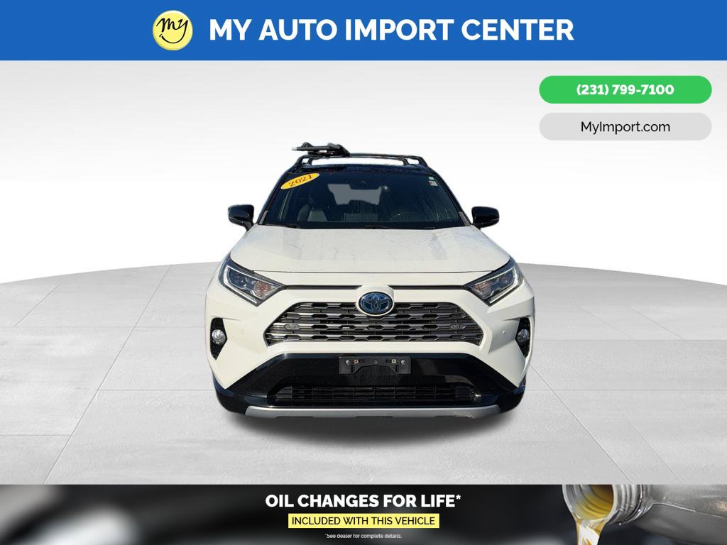Used 2021 Toyota RAV4 XSE AWD/4WD image 2