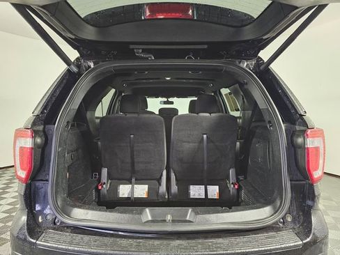 Used 2019 Ford Explorer XLT w/ Equipment Group 201A image 18