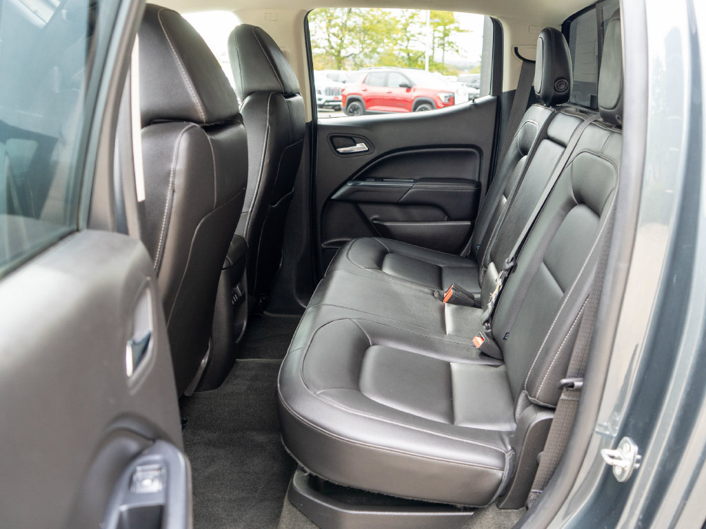 Used 2017 GMC Canyon SLT w/ Driver Alert Package AWD/4WD image 12