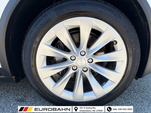 Used 2020 Tesla Model X AWD/4WD image 29