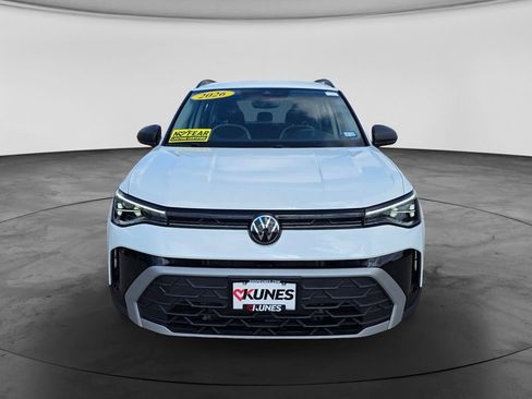 Used 2026 Volkswagen Taos S FWD image 2