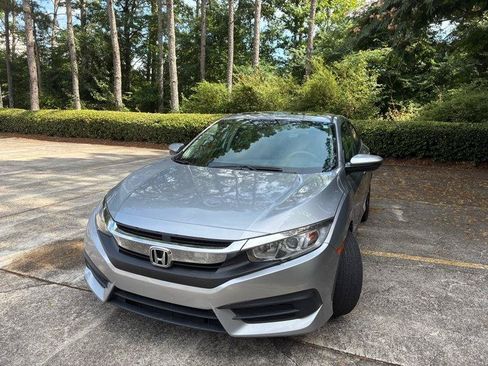 Used 2017 Honda Civic EX image 13
