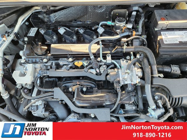 Used 2026 Toyota Corolla LE FWD image 31