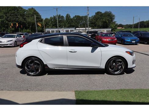 Used 2019 Hyundai Veloster Turbo Ultimate FWD image 6
