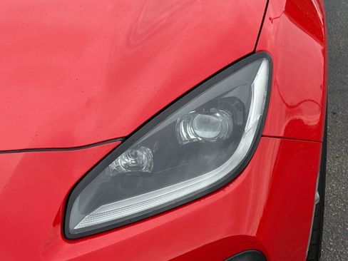 Used 2022 Toyota GR86 Premium RWD image 11