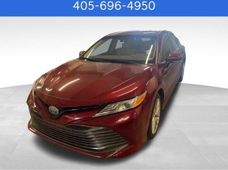 Used 2020 Toyota Camry XLE video 1