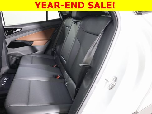 Used 2021 Volkswagen ID.4 Pro S image 32
