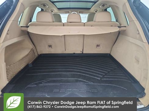 Used 2016 Porsche Cayenne AWD/4WD image 25
