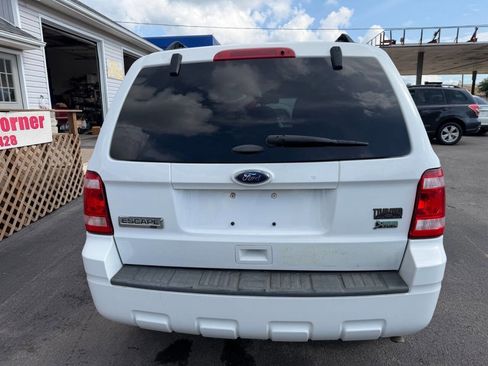 Used 2011 Ford Escape XLT FWD image 6