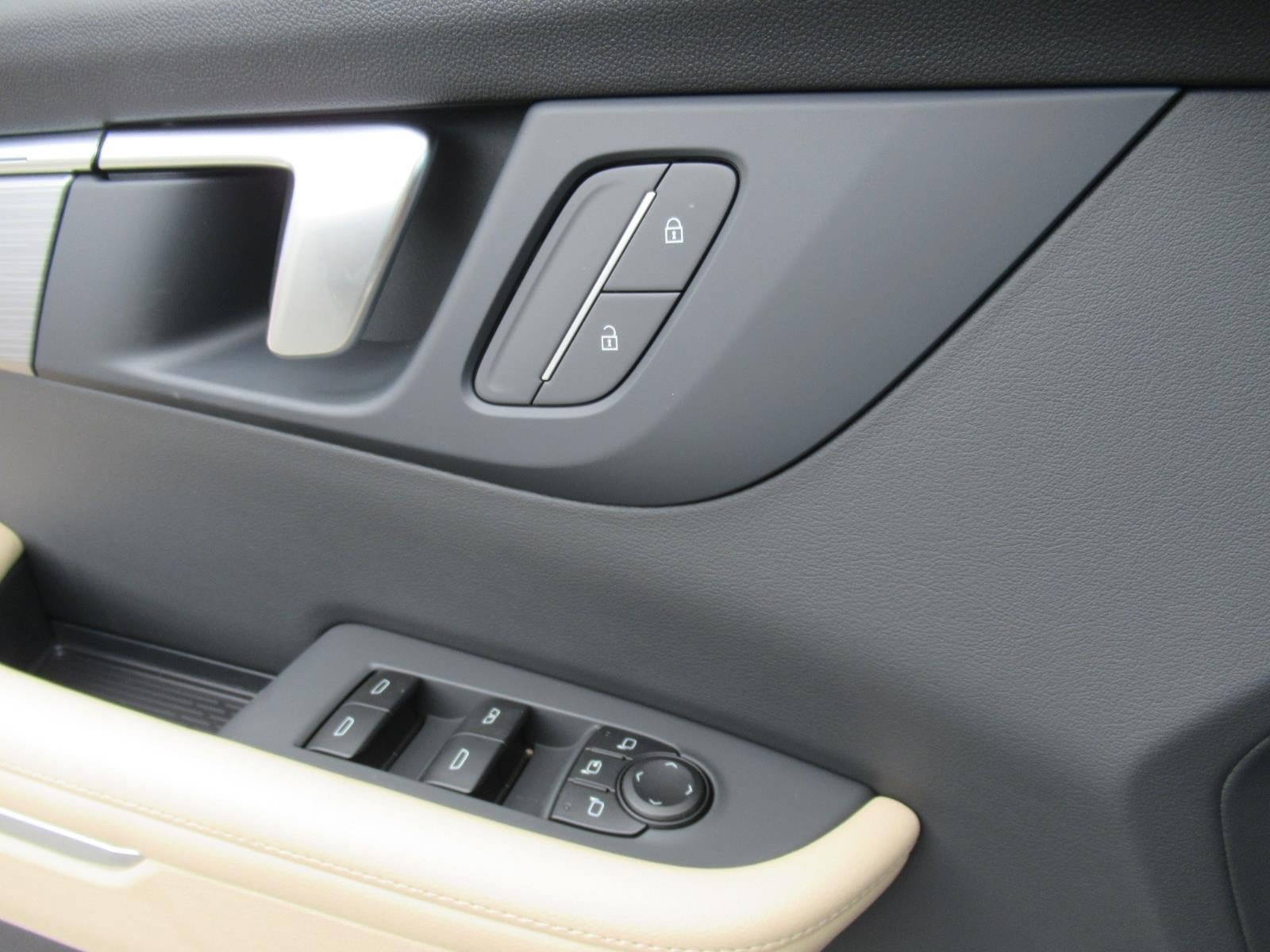 New 2026 Buick Enclave Preferred w/ LPO, Floor Liner Package FWD image 22