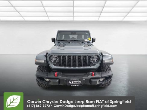 Certified 2024 Jeep Wrangler Unlimited Rubicon image 3