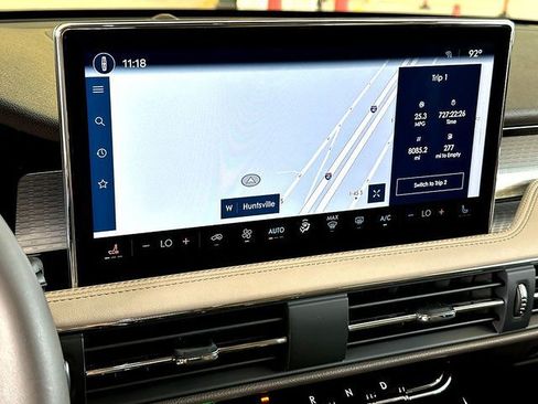 Used 2023 Lincoln Corsair FWD image 15