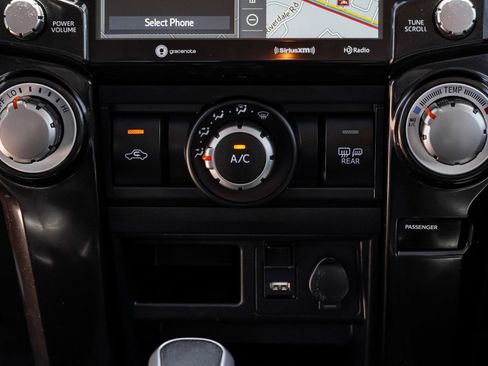 Certified 2023 Toyota 4Runner TRD Off-Road Premium w/ Moonroof Package AWD/4WD image 36