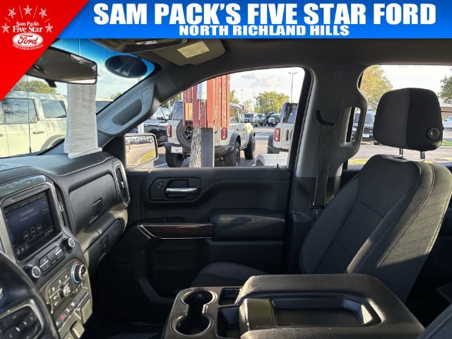 Used 2021 Chevrolet Silverado 1500 LT w/ Bed Protection Package RWD image 13