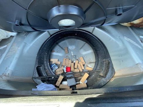 Used 2004 Buick Le Sabre Custom w/ Wheel and Sounds Package image 26