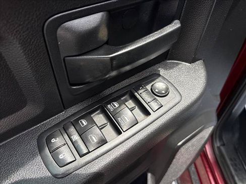 Used 2016 RAM 1500 Express AWD/4WD image 21