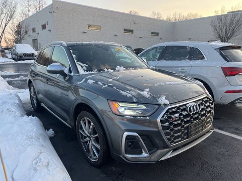 Certified 2022 Audi SQ5 Premium image 1