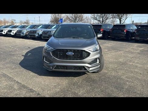 Certified 2024 Ford Edge ST-Line AWD/4WD image 30