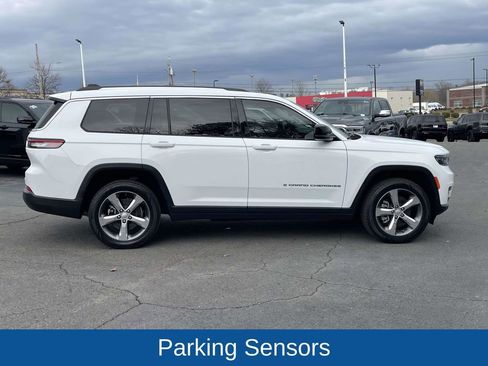 Certified 2022 Jeep Grand Cherokee L Limited image 10