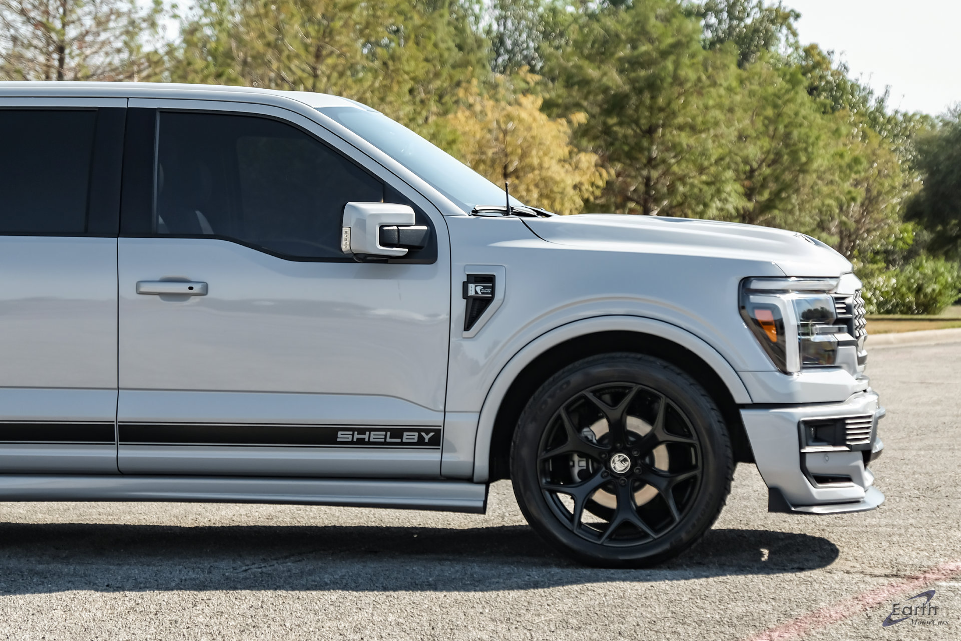 Used 2025 Ford F150 Lariat w/ Equipment Group 502A High AWD/4WD image 21