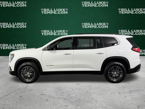 Used 2025 GMC Acadia Elevation image 8