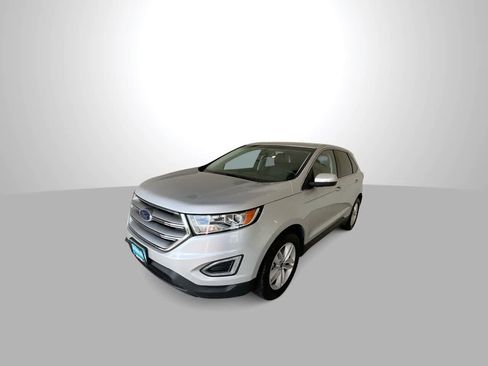 Used 2018 Ford Edge SEL w/ Equipment Group 201A AWD/4WD image 4