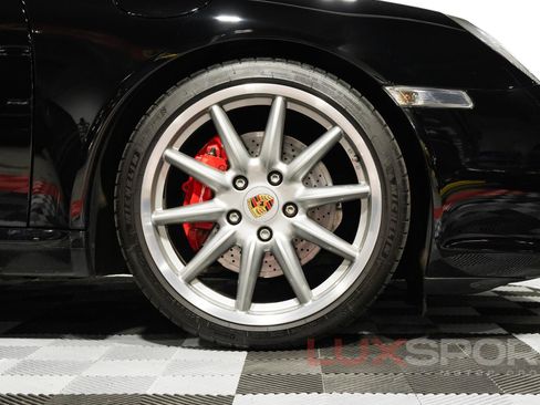 Used 2006 Porsche 911 Carrera S RWD image 9