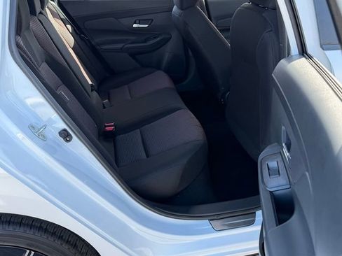 New 2026 Nissan Sentra SR w/ Floor Mat Package FWD image 24