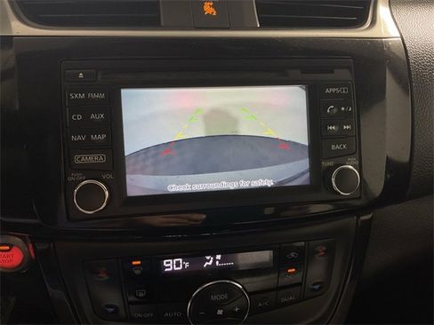 Used 2018 Nissan Sentra SL image 3