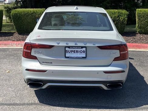 Used 2020 Volvo S60 T5 R-Design FWD image 5