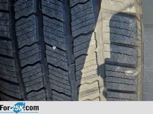 Used 2015 Ford Expedition Platinum AWD/4WD image 37