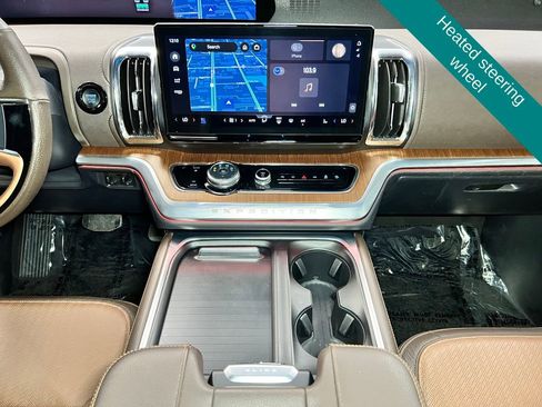 Used 2025 Ford Expedition Max King Ranch AWD/4WD image 12