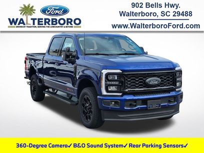 New 2026 Ford F350 Lariat w/ Black Appearance Package