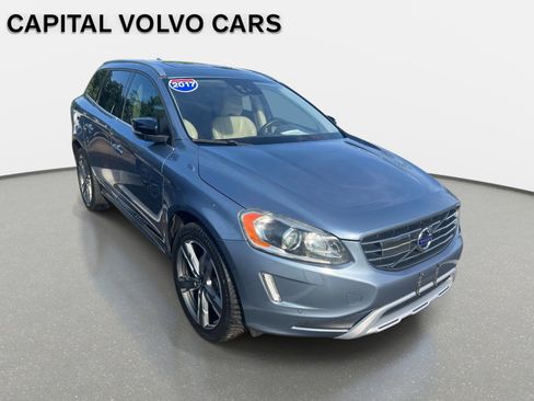 Used 2017 Volvo XC60 T5 Dynamic w/ Advanced Package FWD image 2