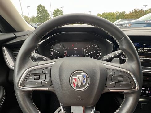 Used 2023 Buick Envision Preferred image 4