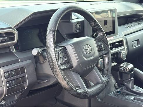 Used 2025 Toyota Tacoma SR w/ Towing Package image 9