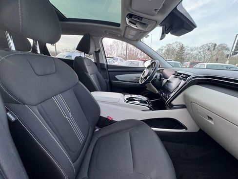 Used 2022 Hyundai Tucson SEL image 16